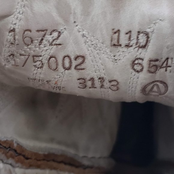 Acme Vintage Leather Western Pointed Toe Boots - Picture 9 of 9